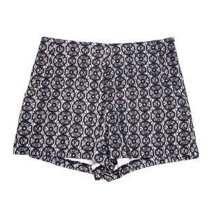 Alythea Medium Black Lace Overlay Mid Rise Casual Slack Shorts w/ Pockets